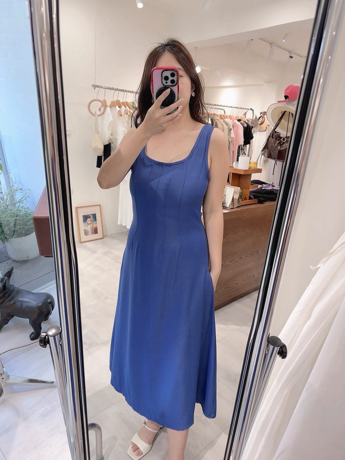 線條感背心洋裝