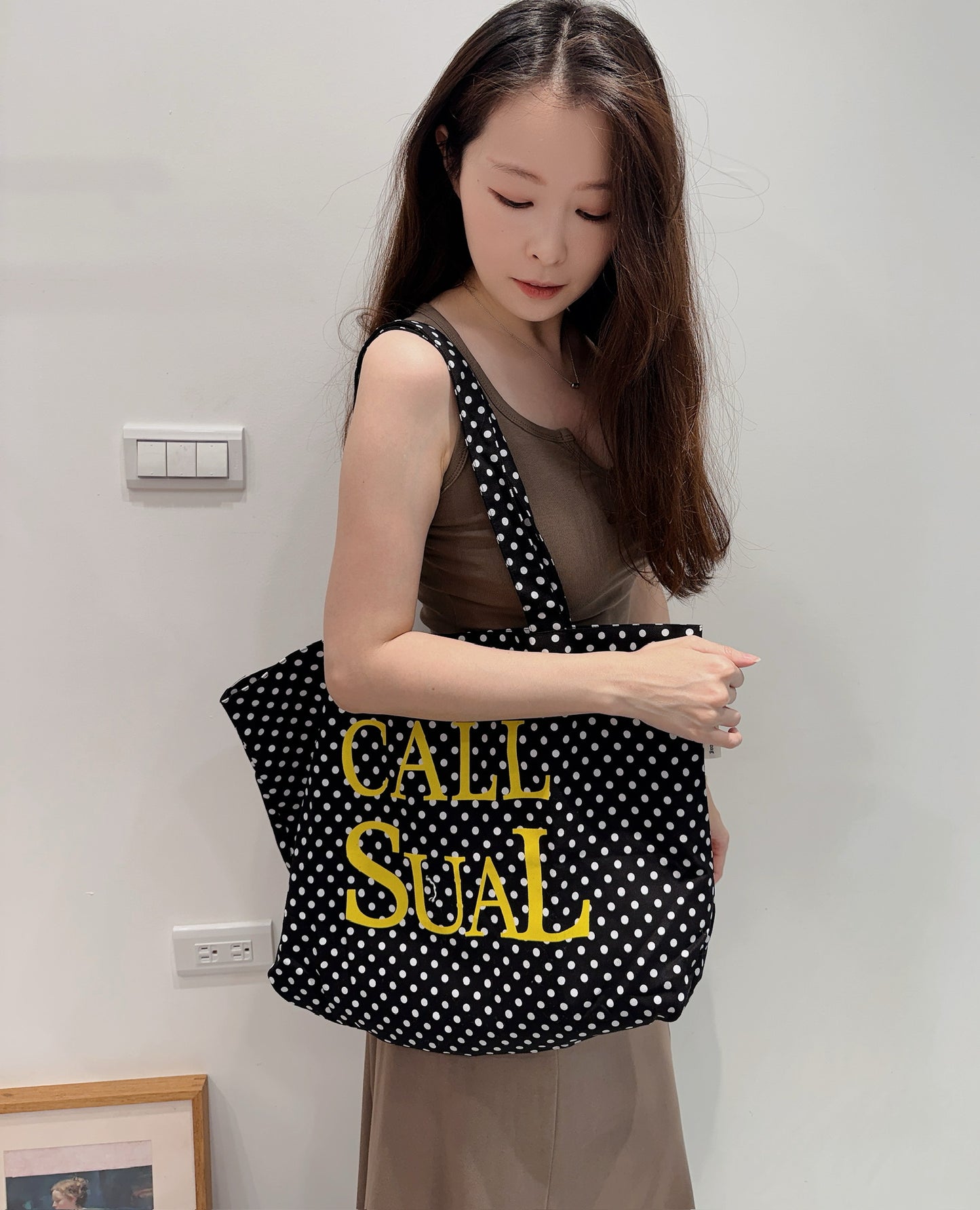 June小V cut合身背心長裙套裝