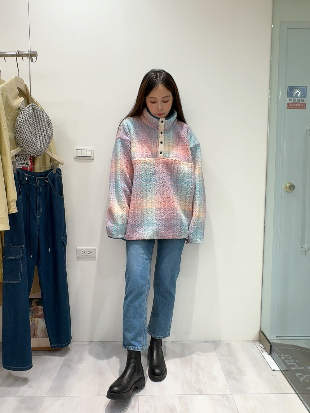 粉藍夢境Q絨休閒上衣