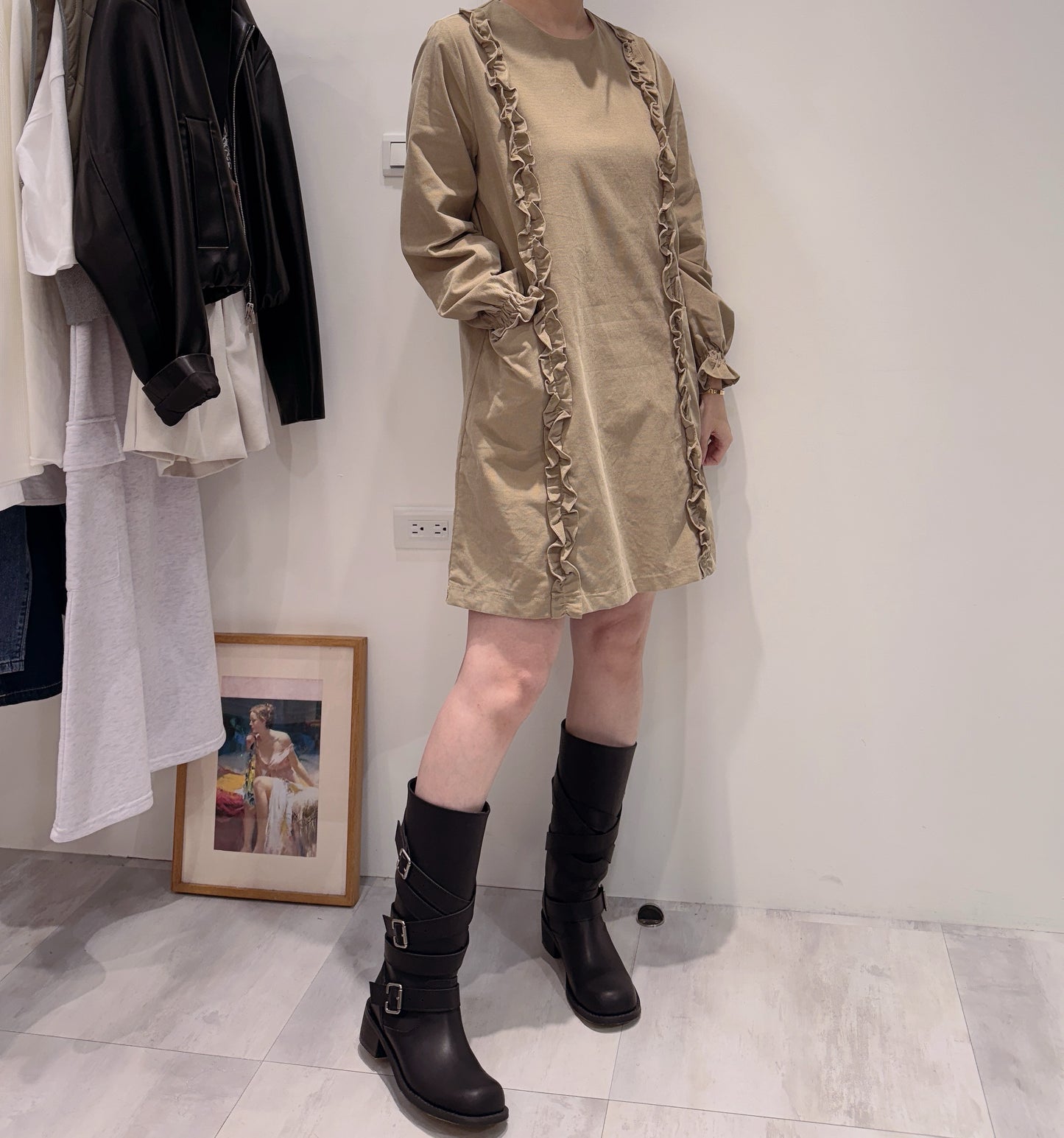 法式緞帶感花邊洋裝