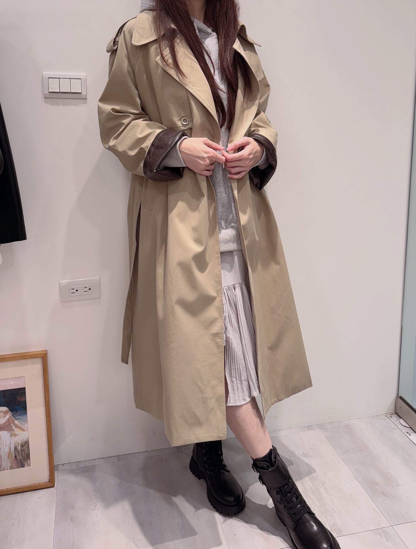 皮革袖設計長風衣外套