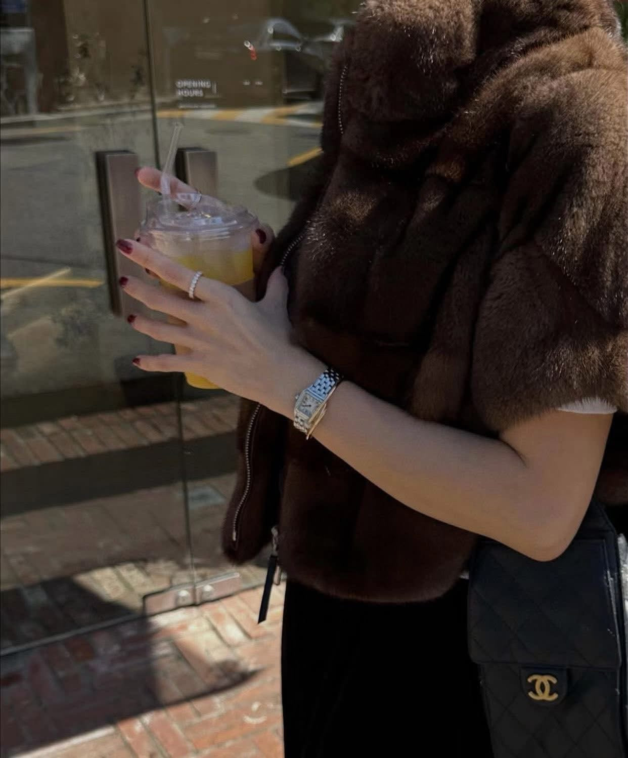 線條短袖毛絨外套