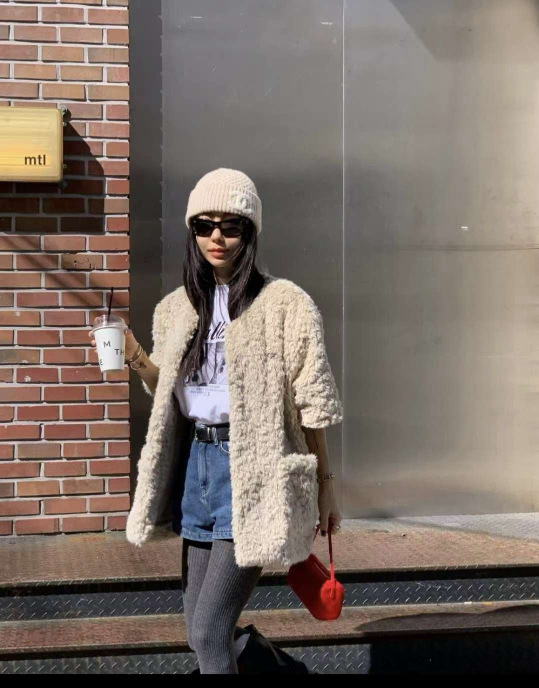 柔軟小宇宙QQ毛短袖外套