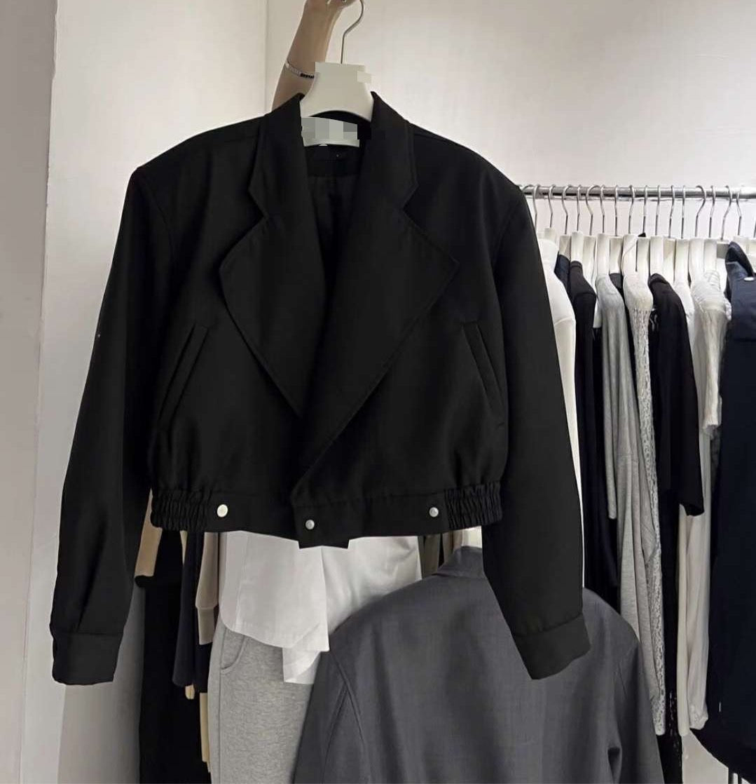 翻領俐落設計外套
