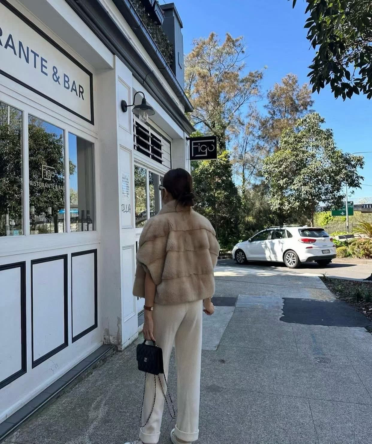 線條短袖毛絨外套