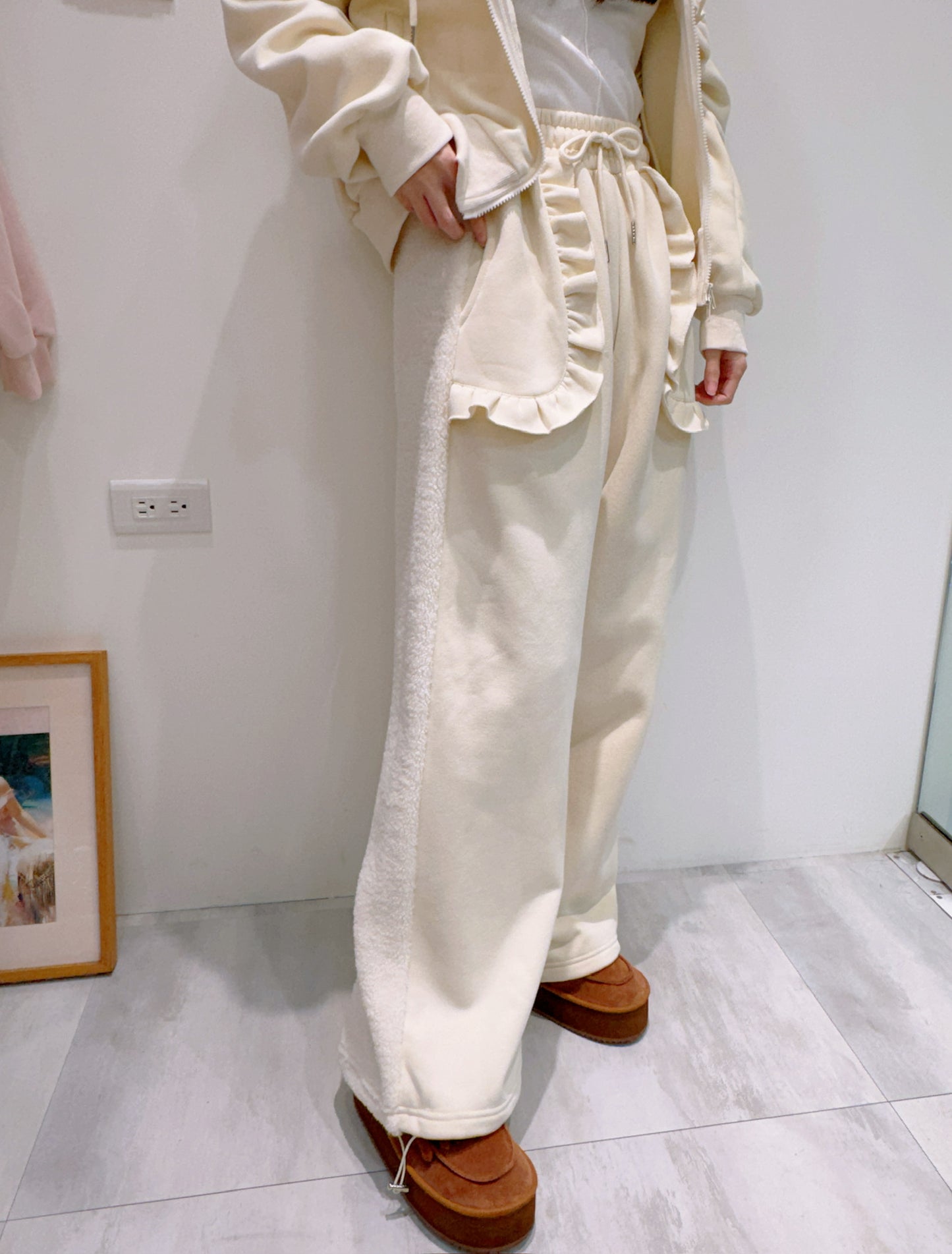 荷葉接邊連帽外套/長褲套裝