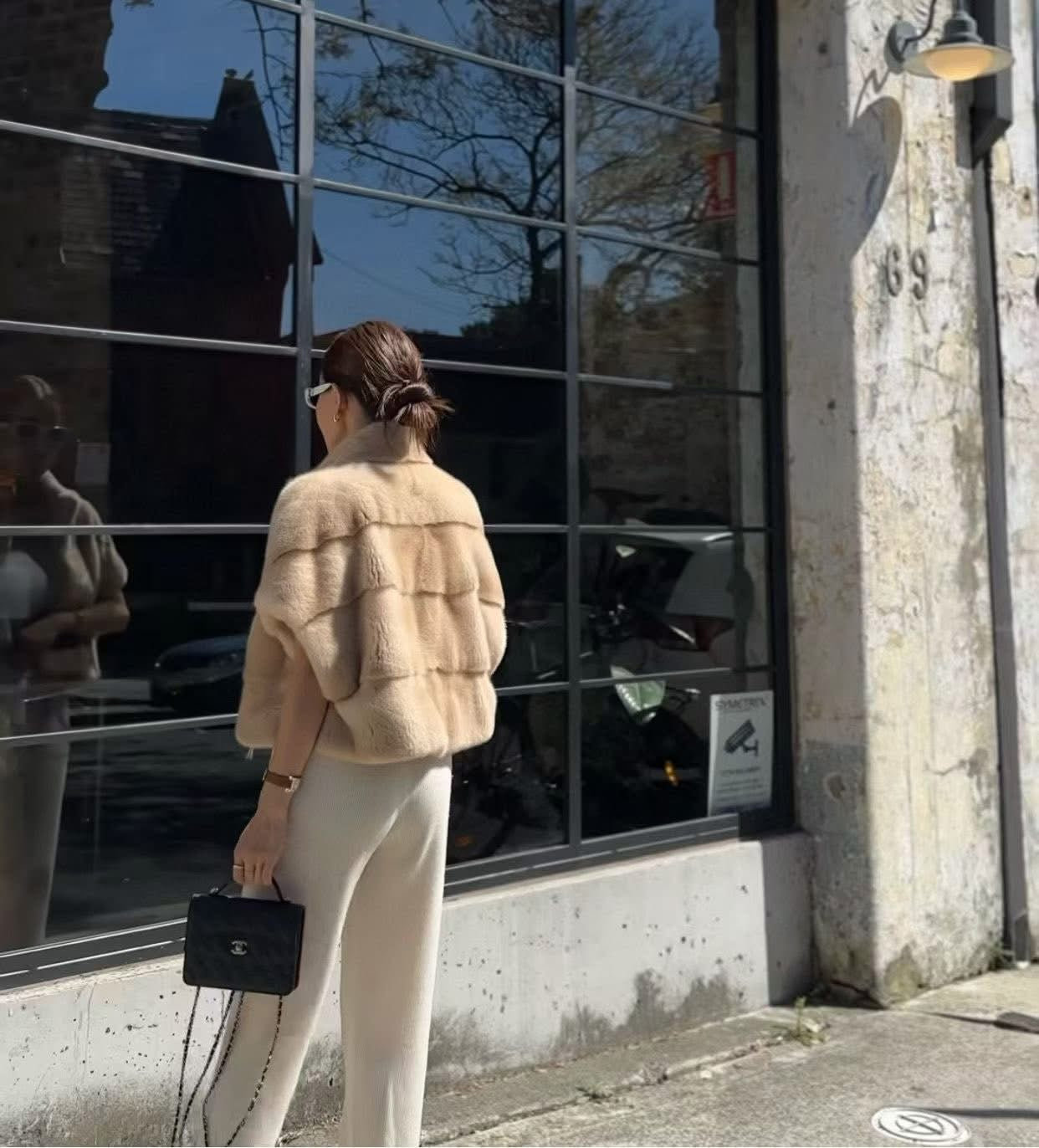 線條短袖毛絨外套