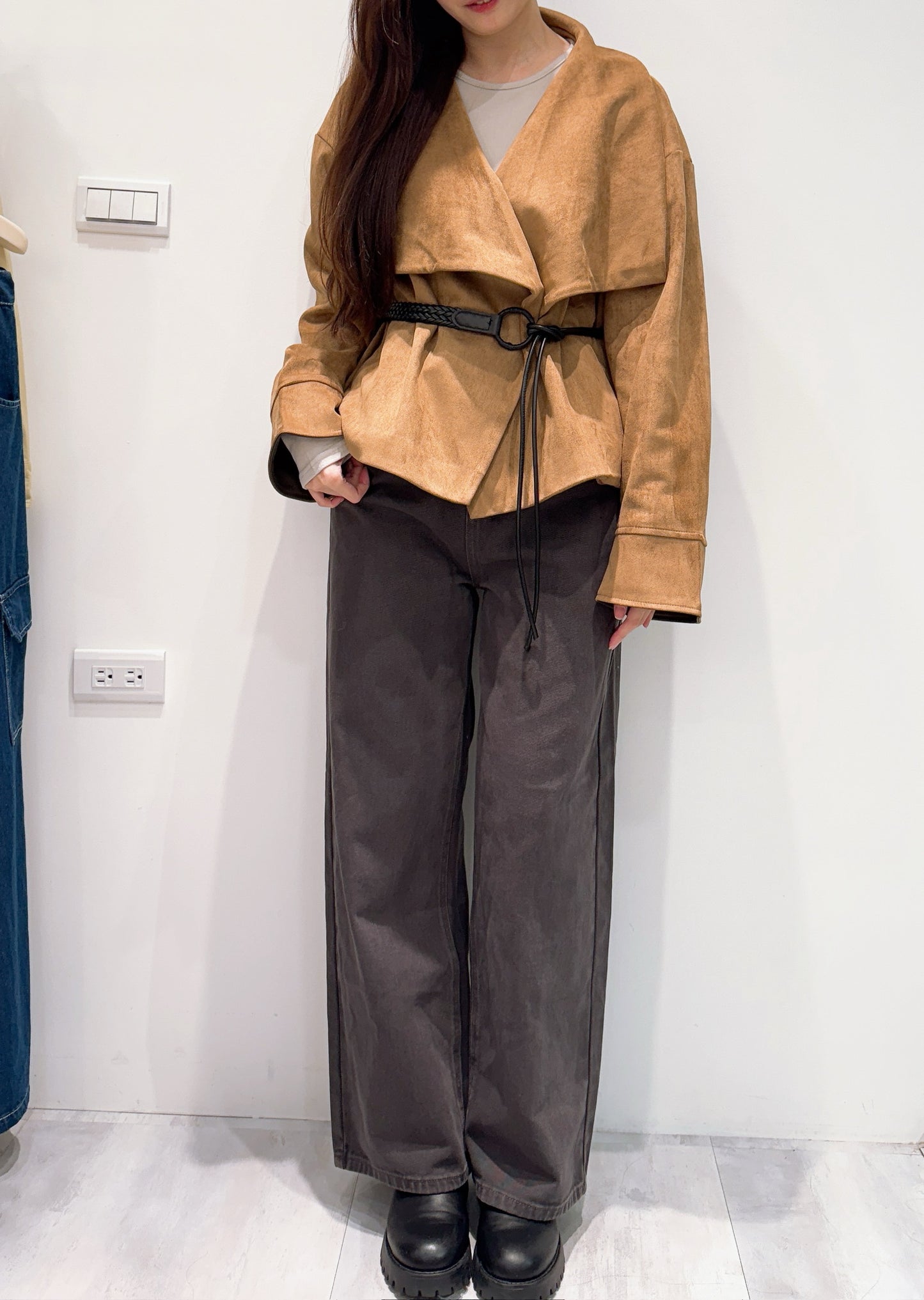 開襟翻領麂皮外套