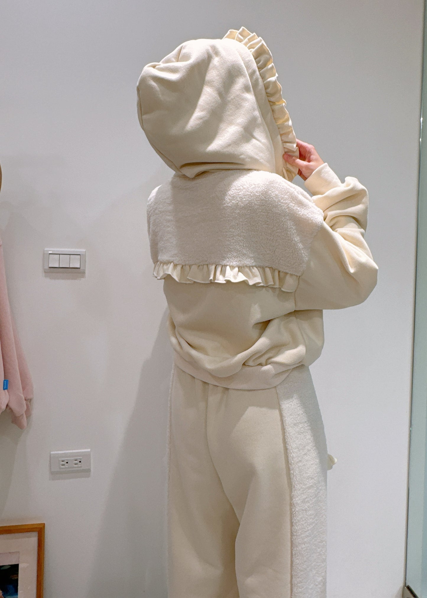 荷葉接邊連帽外套/長褲套裝