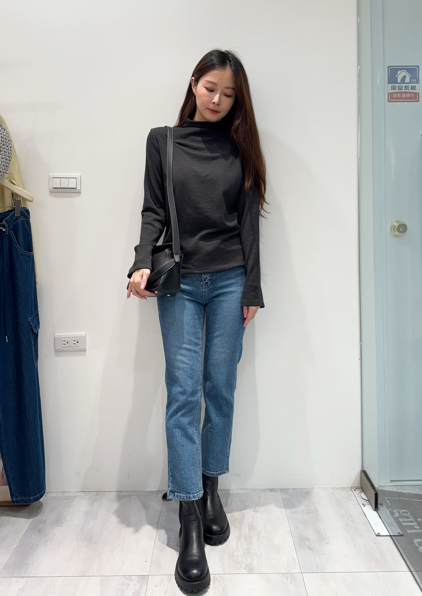 微高領超舒服觸感素面上衣