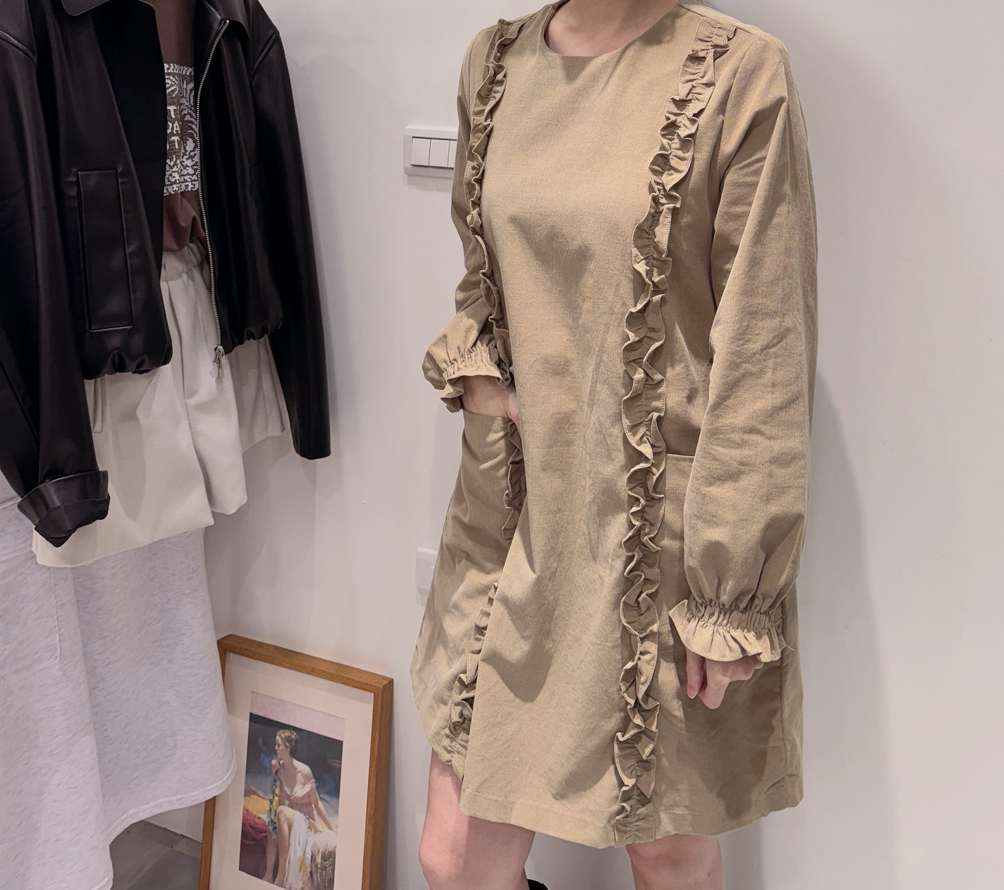 法式緞帶感花邊洋裝