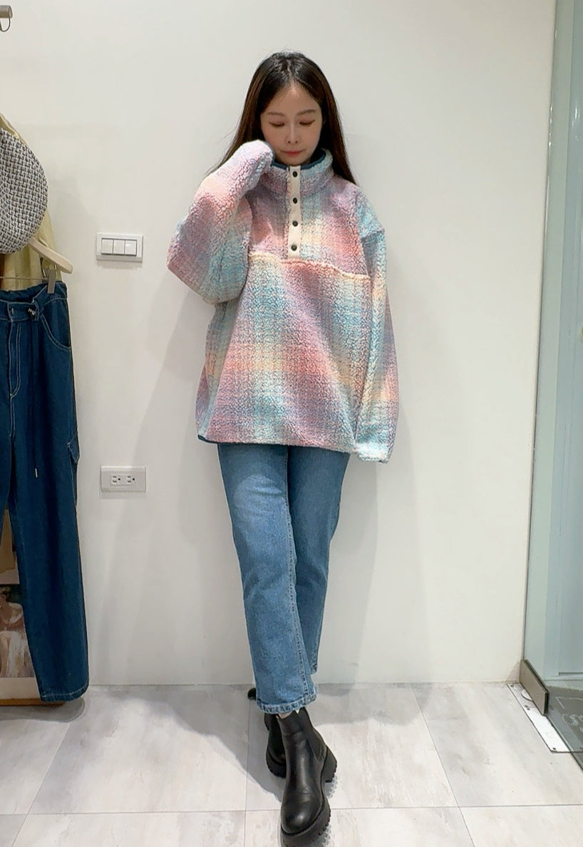 粉藍夢境Q絨休閒上衣