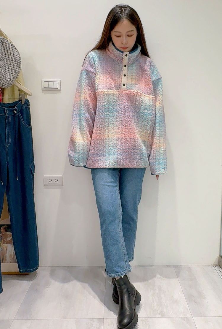 粉藍夢境Q絨休閒上衣